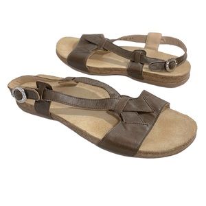 Haflinger women’s Size EUR 38 brown leather sling back sandals. Made in Germany.